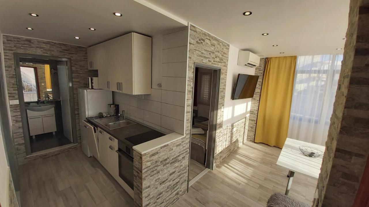 Apartments Druzianic Макарська Екстер'єр фото