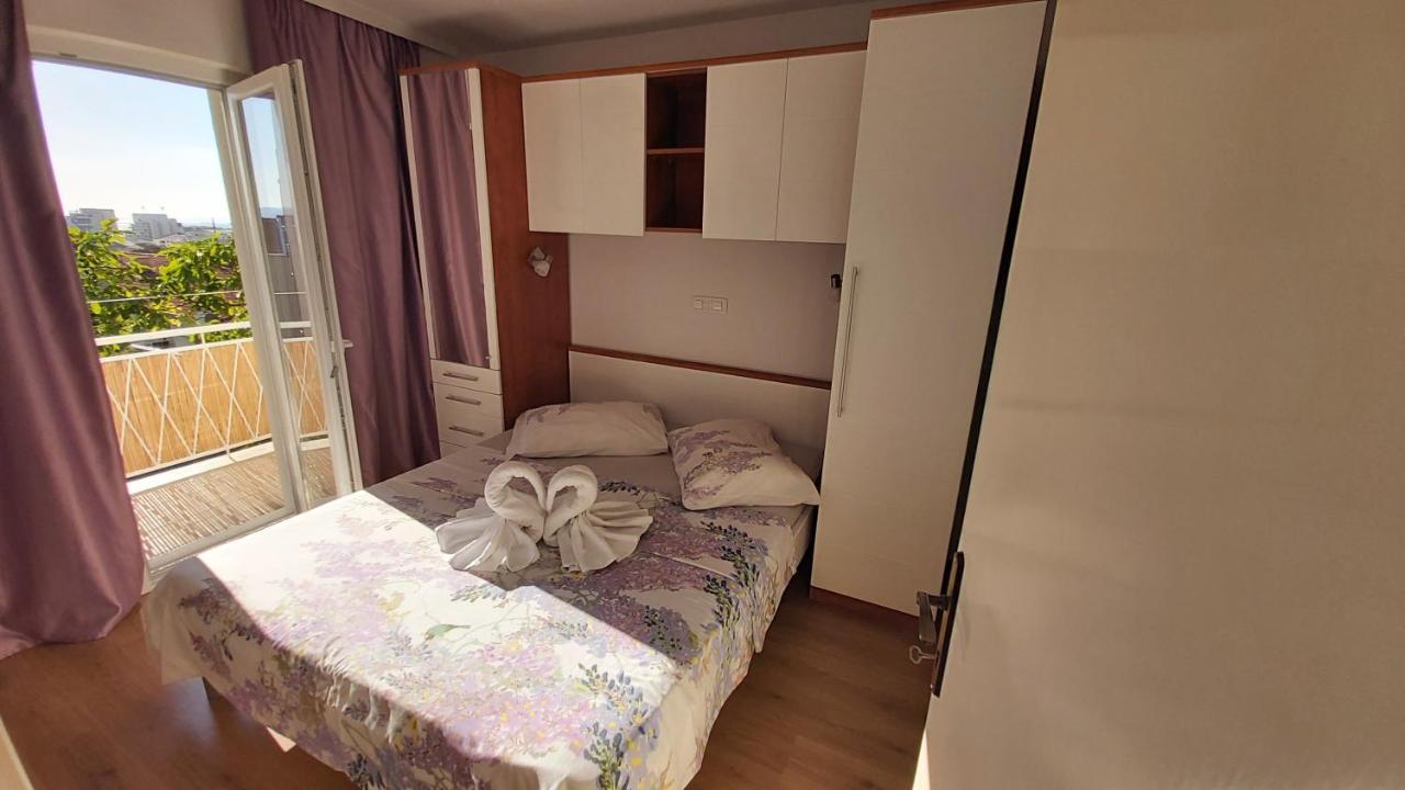 Apartments Druzianic Макарська Екстер'єр фото